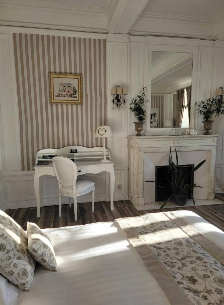 Maison D'Hotes "Les Jardins De Mazamet" מראה חיצוני תמונה