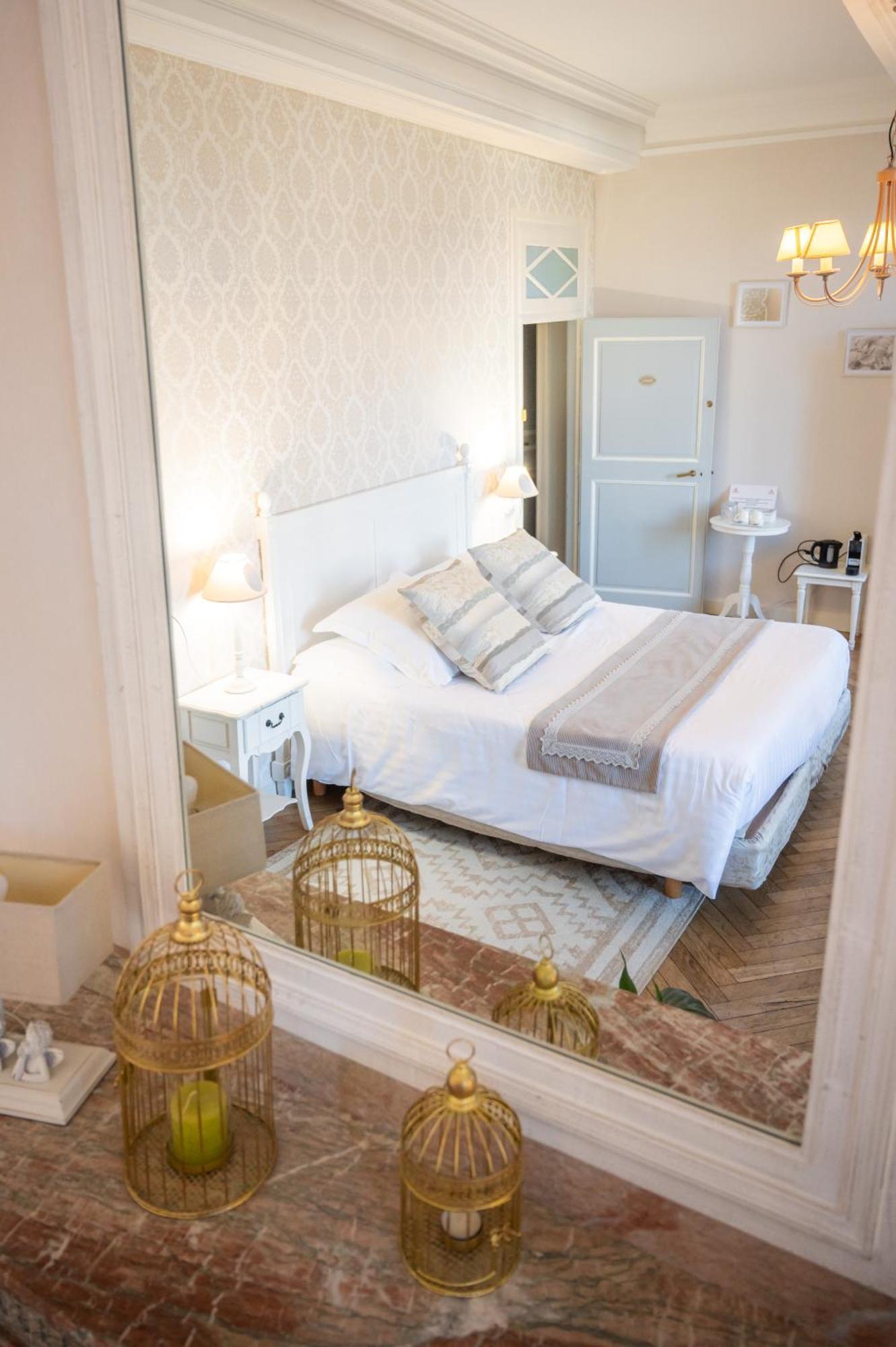 Maison D'Hotes "Les Jardins De Mazamet" מראה חיצוני תמונה